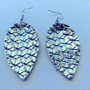 ‼️5/$20 Faux Leather Dangle earrings